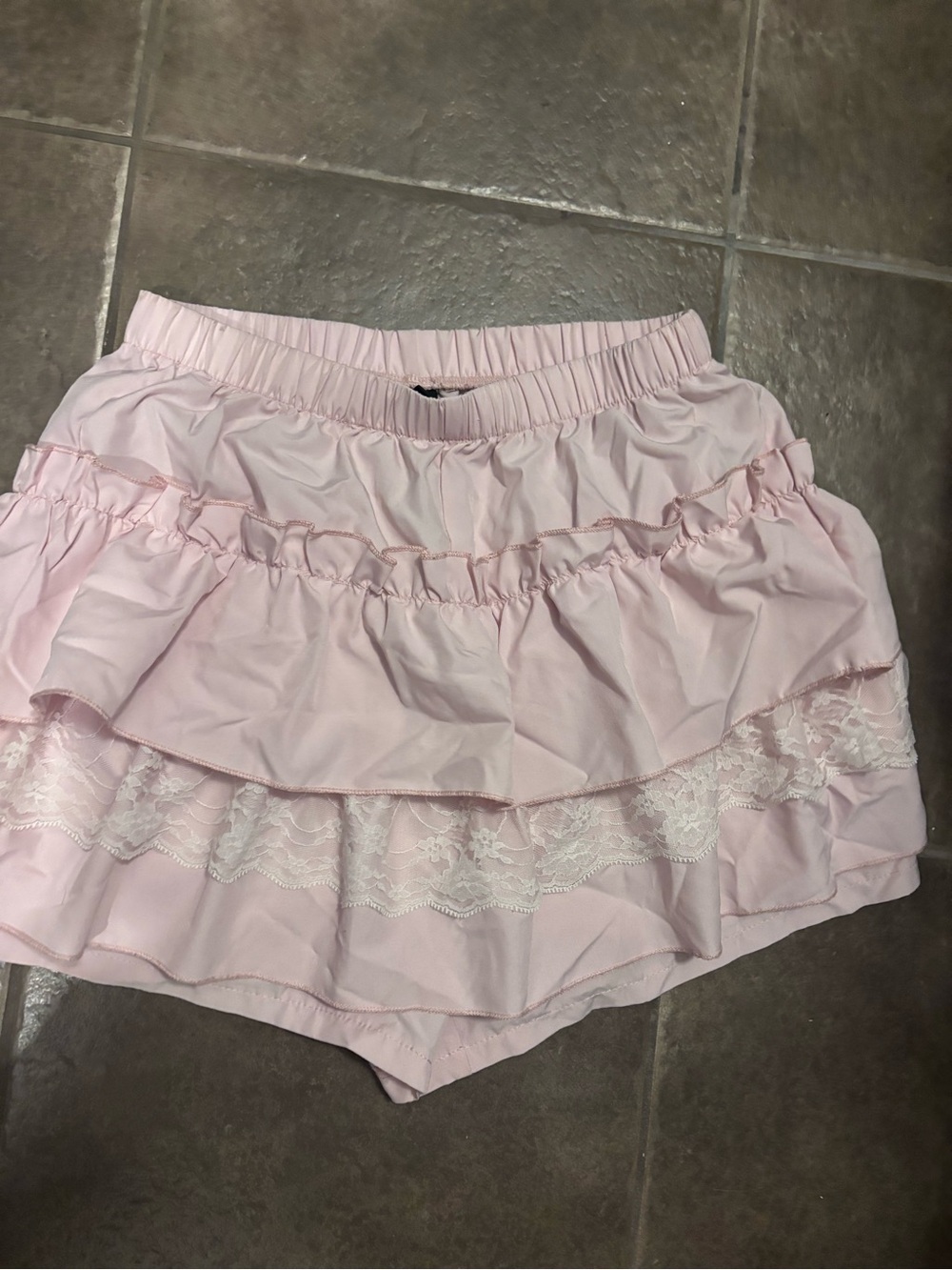 ROMWE Light Pink Ruffle Lace Skort